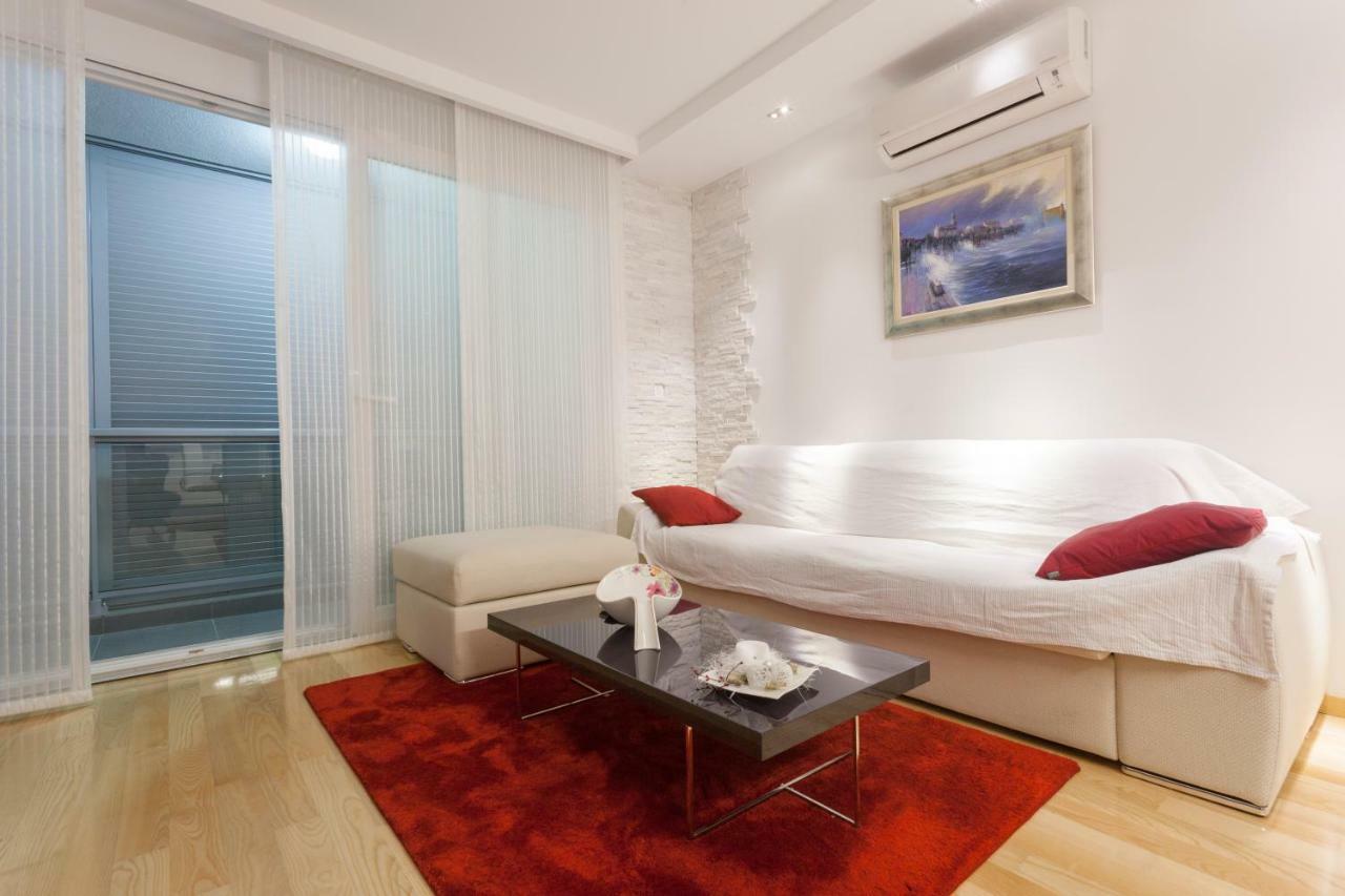 Luxury Apartment Split Exterior photo
